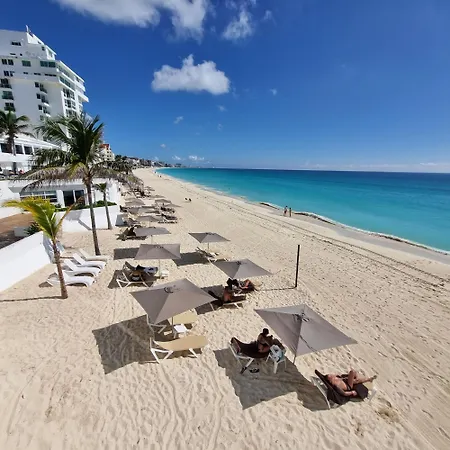 Lovely Studio At The Beach, Stunning Ocean View #1209